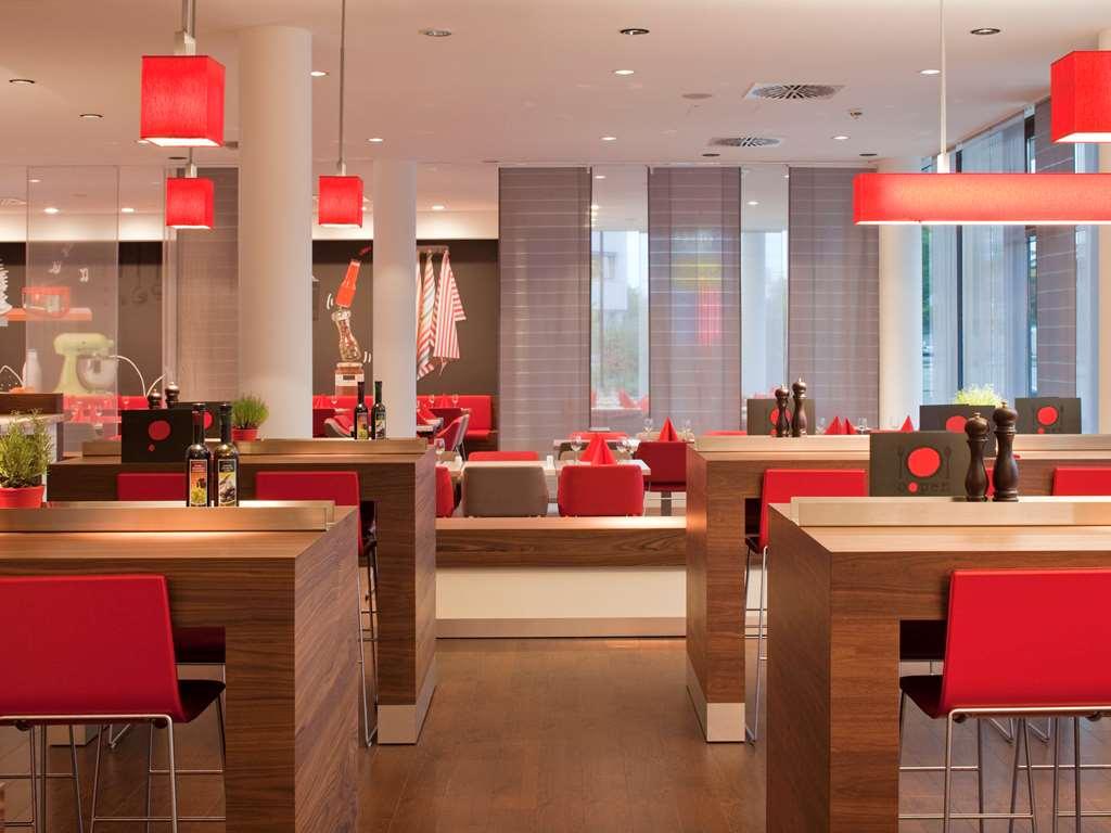 Ibis Hotel Muenchen City West Restaurant billede