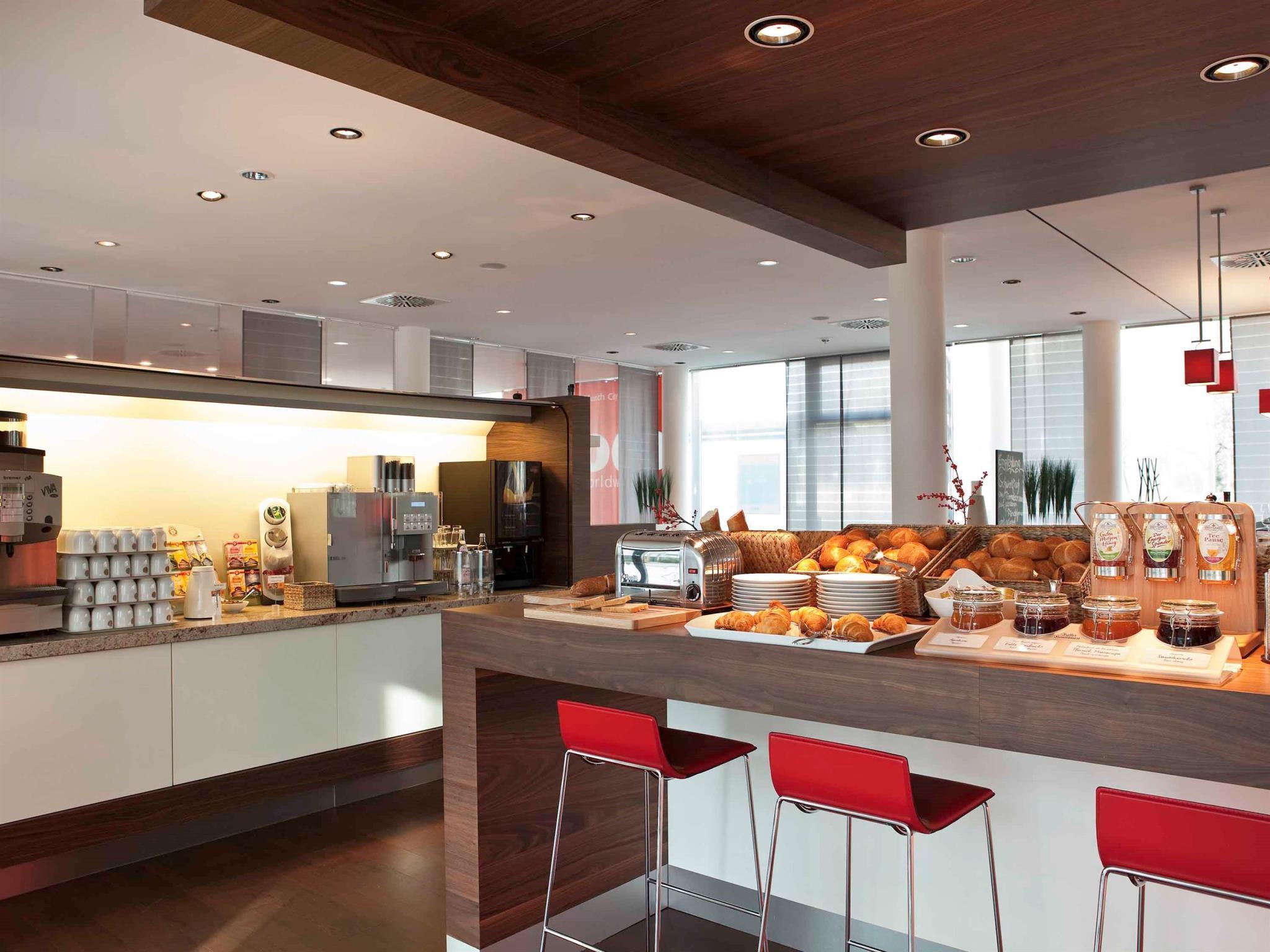 Ibis Hotel Muenchen City West Eksteriør billede