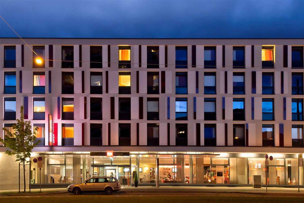Ibis Hotel Muenchen City West Eksteriør billede
